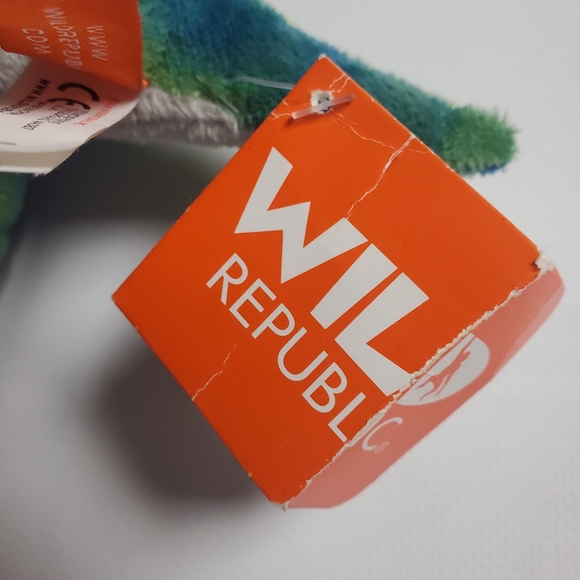 Wild Republic Dinosaur Brachiosaurus Stuffed Plush Toy Animal Collectible - Picture 5 of 6